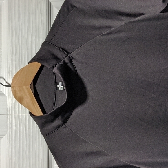 YOGALICIOUS Top - Picture 2 of 4